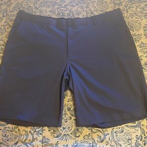 Men’s NIKE GOLF shorts